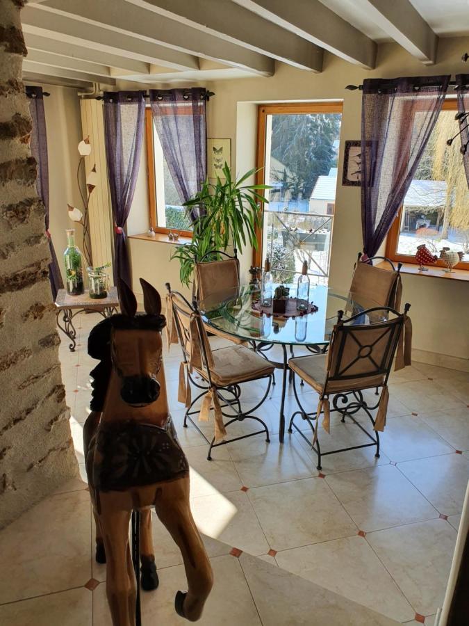 La Maison Du Fargis Auffargis Luaran gambar