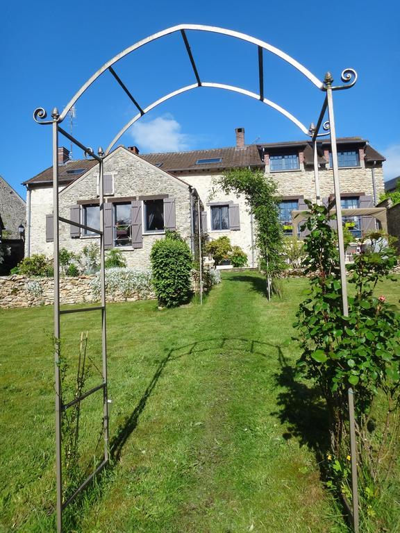 La Maison Du Fargis Auffargis Luaran gambar