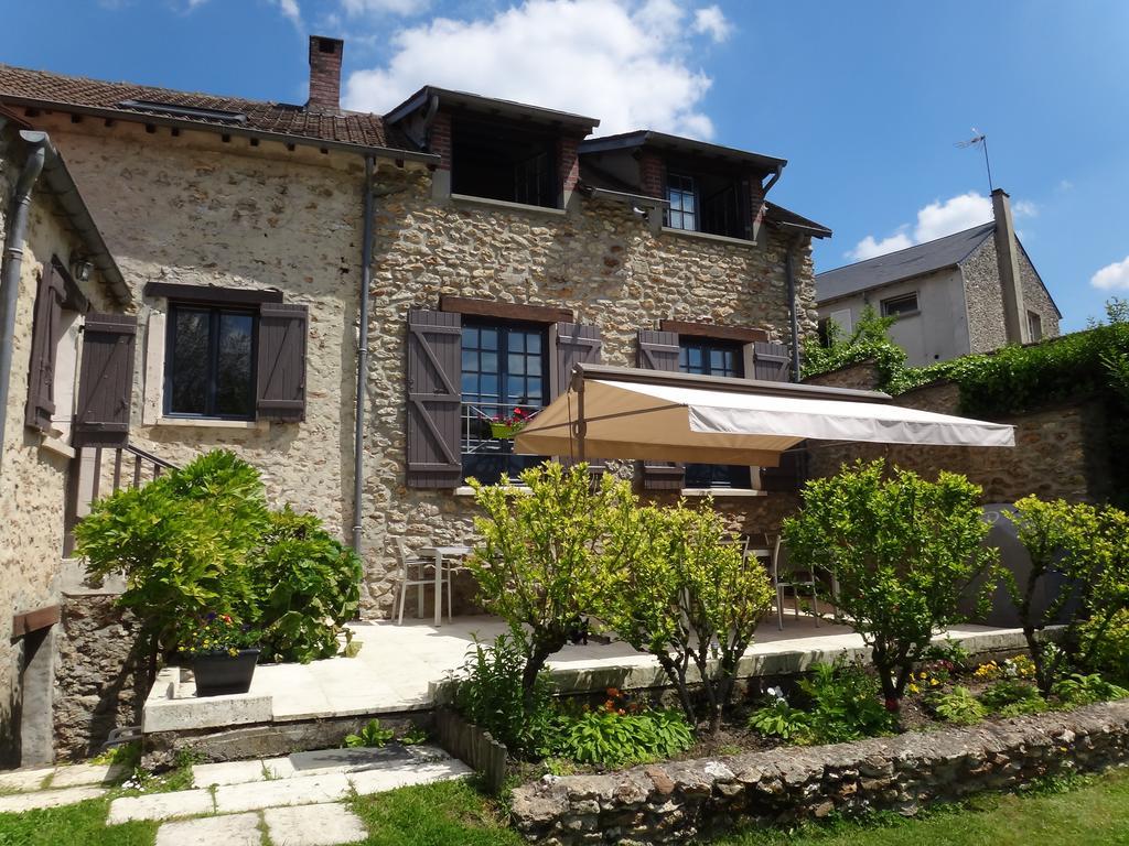 La Maison Du Fargis Auffargis Luaran gambar