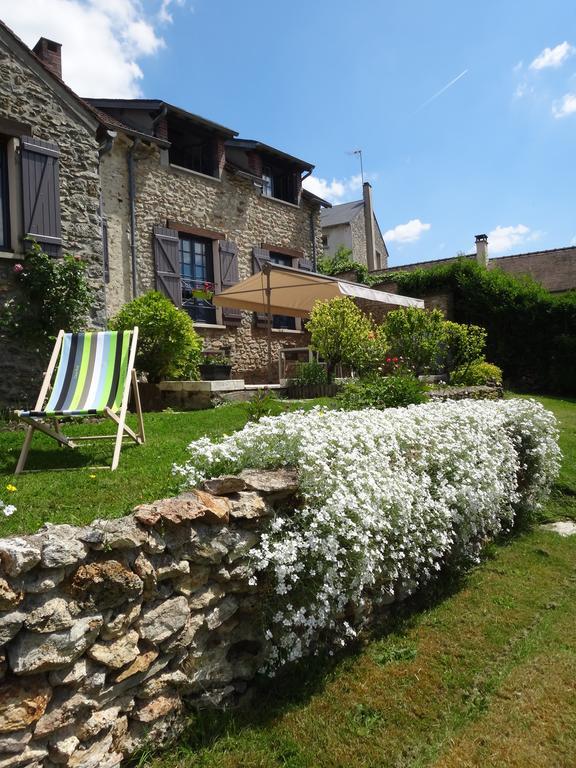 La Maison Du Fargis Auffargis Luaran gambar